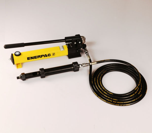 P-392液壓泵與TXY-JII注劑槍配置 P-392液壓泵與TXY-JII注劑槍配置